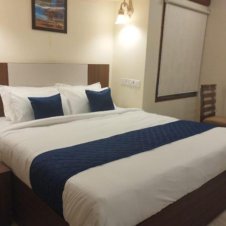 A.R Residency Hotel Chennai Ngoại thất bức ảnh