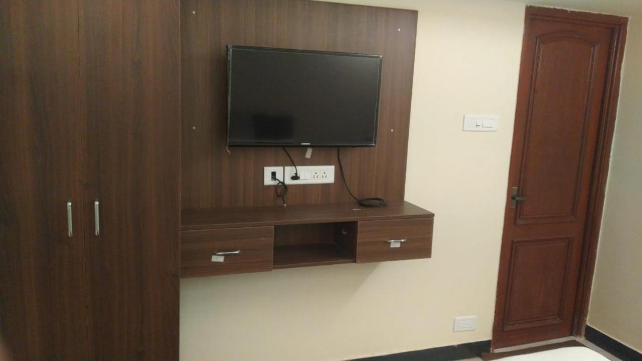 A.R Residency Hotel Chennai Ngoại thất bức ảnh