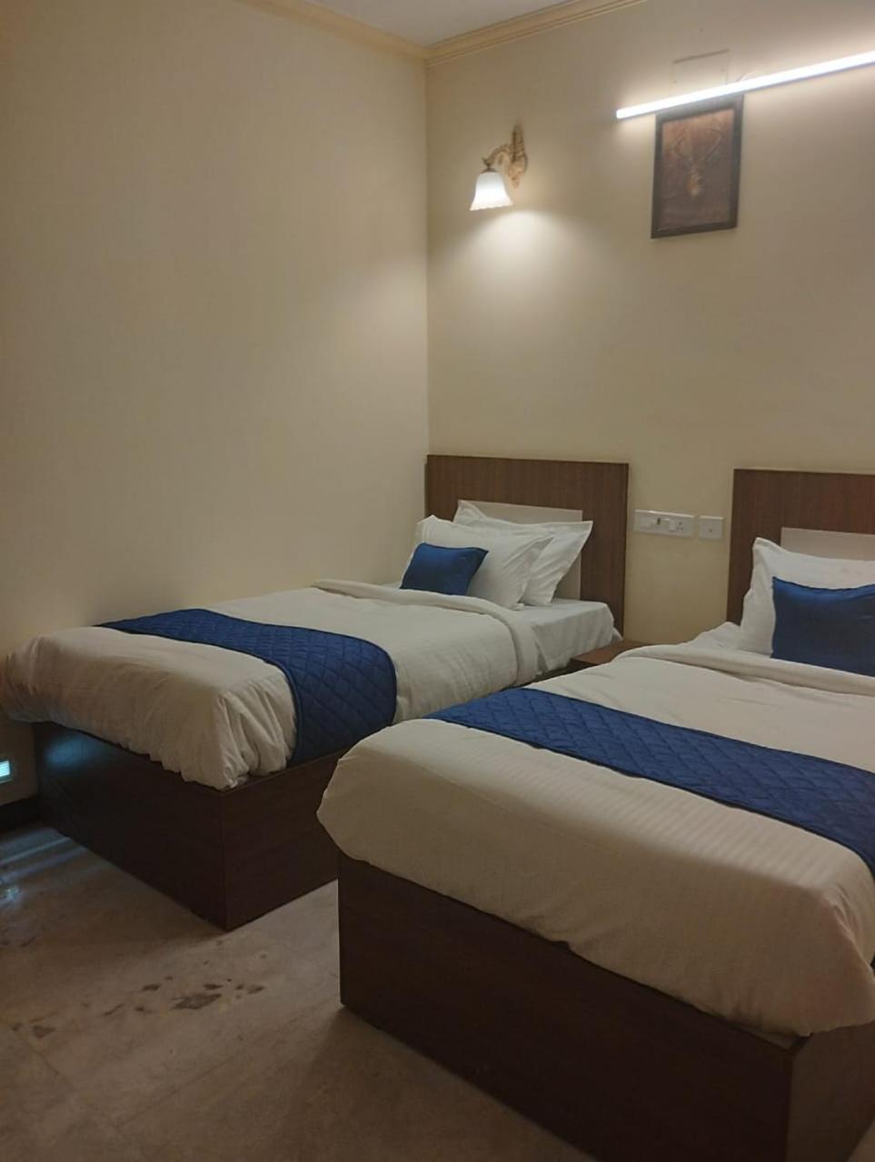 A.R Residency Hotel Chennai Ngoại thất bức ảnh