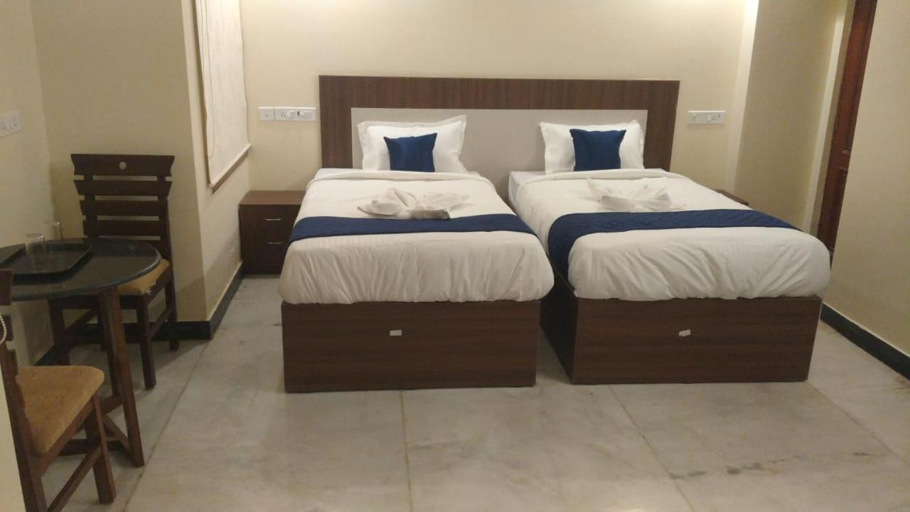 A.R Residency Hotel Chennai Ngoại thất bức ảnh