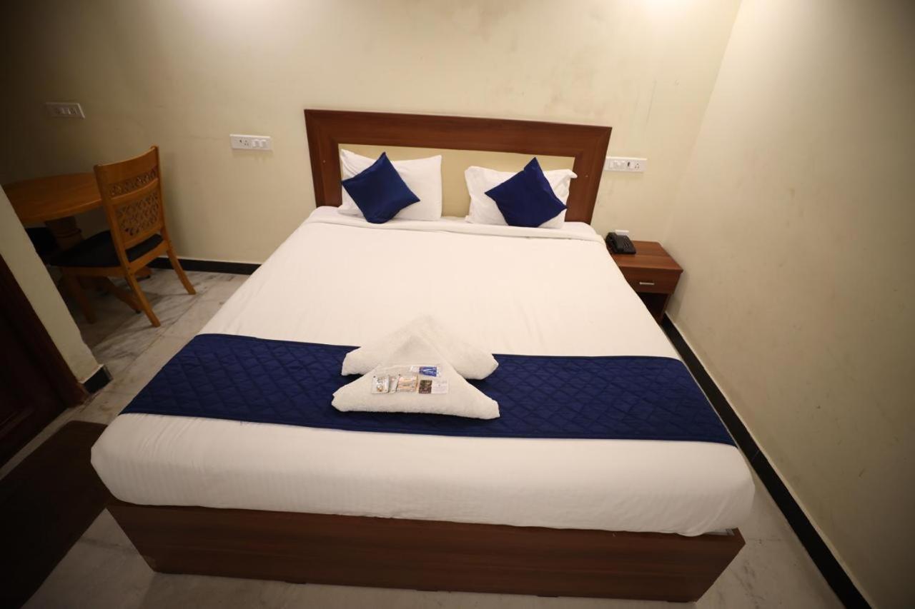 A.R Residency Hotel Chennai Ngoại thất bức ảnh