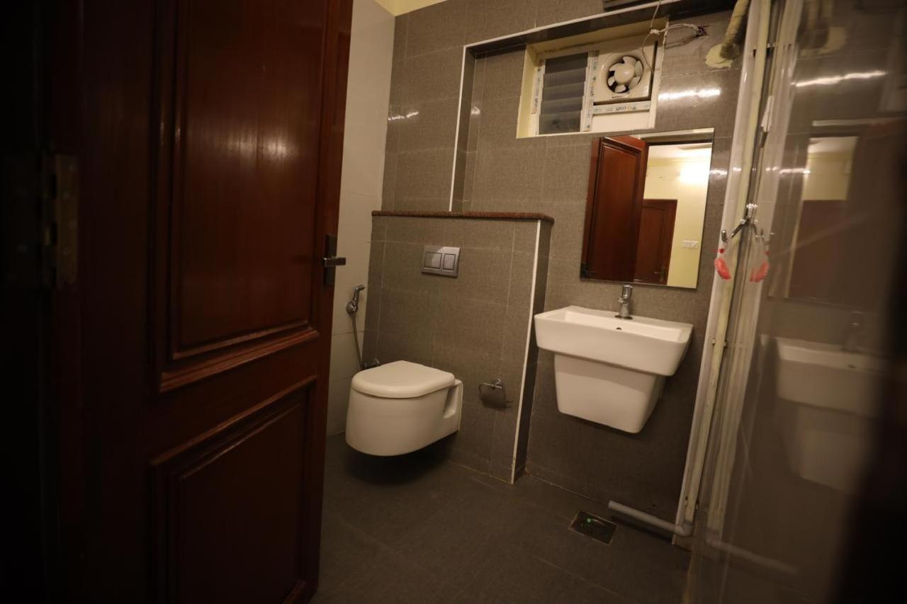 A.R Residency Hotel Chennai Ngoại thất bức ảnh